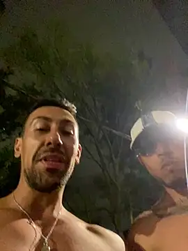 Snapshot of dantedesirexx chatting on 02/24/25, 01:46 dantedesirexx online show from 02/24/25, 01:46