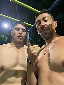 Snapshot of dantedesirexx chatting on 03/05/25, 03:18 dantedesirexx online show from 03/05/25, 03:18