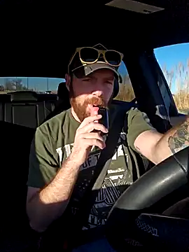 Snapshot of SirYummy18 chatting on 01/15/25, 10:57 SirYummy18 online show from 01/15/25, 10:57