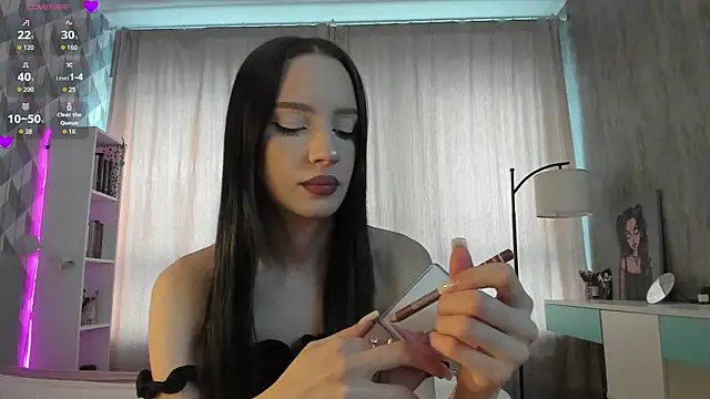 flora off online show from 12/17/25, 06:41