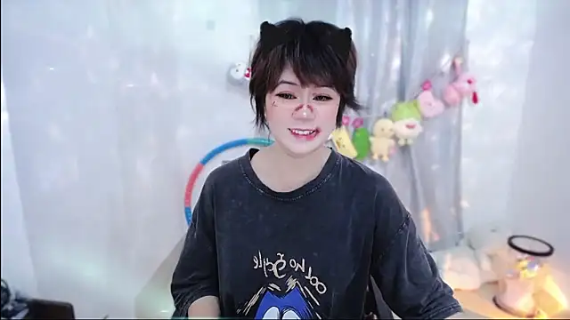 Fan ting online show from 11/01/25, 02:24