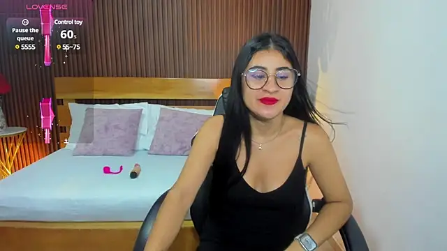 evelin leroy online show from 03/17/25, 12:04