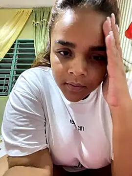 Evabigass online show from 11/12/25, 12:11