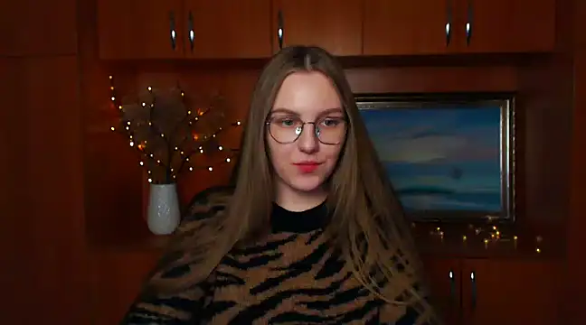 Snapshot of _AlMamiyy_ chatting on 12/13/24, 05:43 AlMamiyy online show from 12/13/24, 05:43