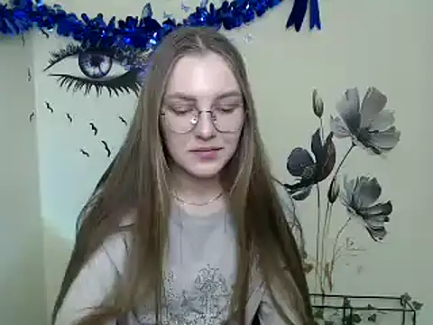 Snapshot of _AlMamiyy_ chatting on 01/07/25, 03:35 AlMamiyy online show from 01/07/25, 03:35