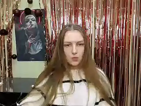 Snapshot of _AlMamiyy_ chatting on 01/14/25, 03:04 AlMamiyy online show from 01/14/25, 03:04
