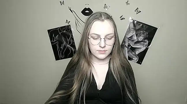 Snapshot of _AlMamiyy_ chatting on 01/28/25, 07:21 AlMamiyy online show from 01/28/25, 07:21