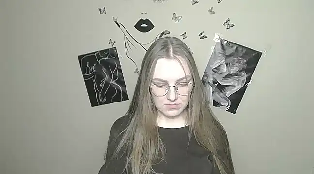 Snapshot of _AlMamiyy_ chatting on 01/30/25, 04:55 AlMamiyy online show from 01/30/25, 04:55