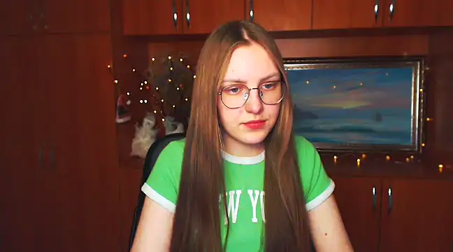 Snapshot of _AlMamiyy_ chatting on 03/04/25, 05:13 AlMamiyy online show from 03/04/25, 05:13