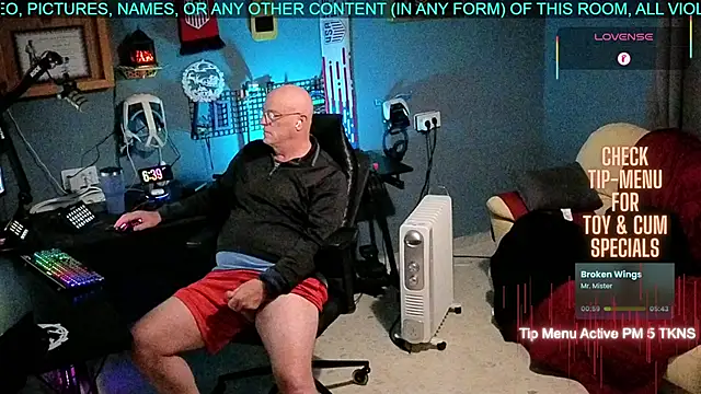 Pilot Dave 69 online show from 11/25/25, 05:40