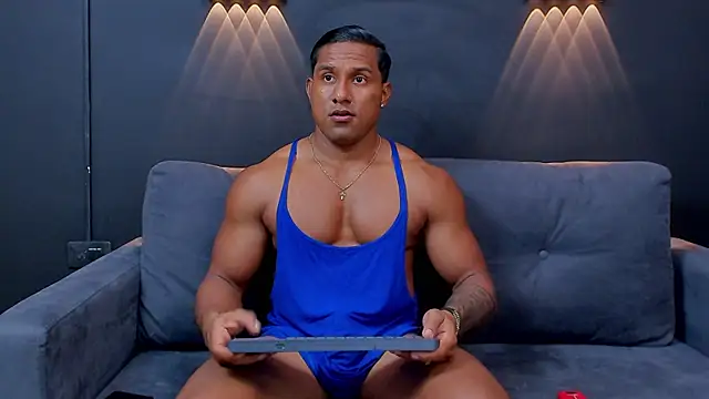 CallumMuscle online show from 01/21/25, 01:18