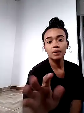 evafoxs online show from 01/24/25, 06:46