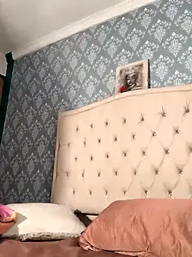 evafoxs online show from 10/01/25, 05:19