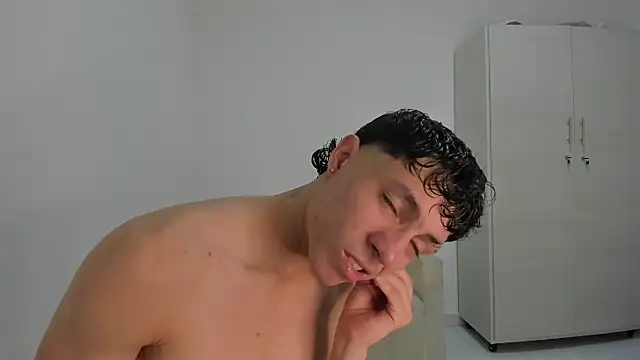 enzo sloran online show from 02/20/26, 04:29