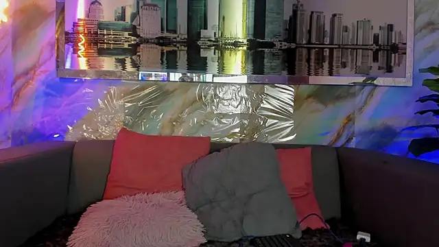 Layla 707 online show from 03/07/25, 12:04