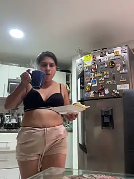 siri duque online show from 10/02/25, 02:57