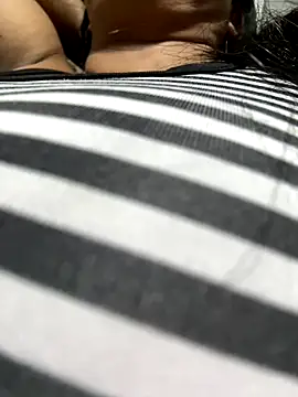 siri duque online show from 10/09/25, 10:52