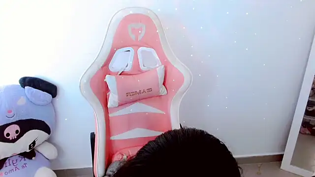 Kylie martinez online show from 02/17/26, 05:19