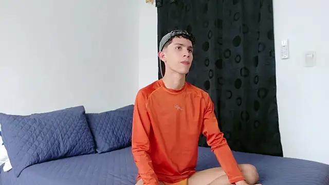 Noah tyler  online show from 11/26/25, 05:36