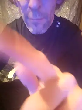 chatwatchcum online show from 01/11/25, 05:31