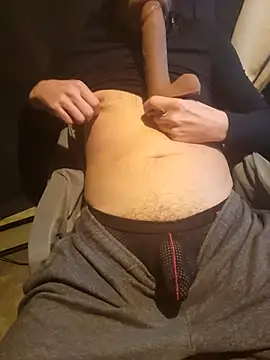 chatwatchcum online show from 02/08/25, 06:12