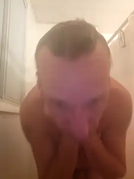 chatwatchcum online show from 11/12/25, 02:34