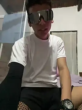 Leo bunny hot online show from 01/10/25, 12:27