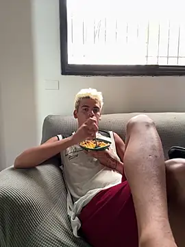 Leo bunny hot online show from 09/19/25, 06:19