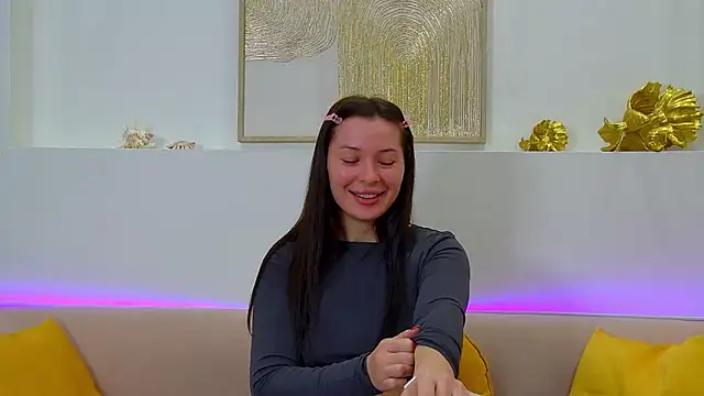 AlexandraBloom online show from 02/10/26, 06:34