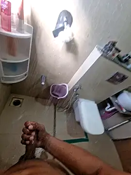 Snapshot of vivanpraj999 chatting on 01/13/25, 05:55 vivanpraj999 online show from 01/13/25, 05:55