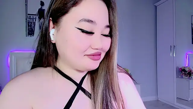 amina moonlightt online show from 12/21/24, 06:30