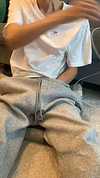 kimkim123123 online show from 10/25/25, 04:20