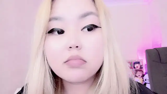 amelia sunlight online show from 02/06/25, 07:35