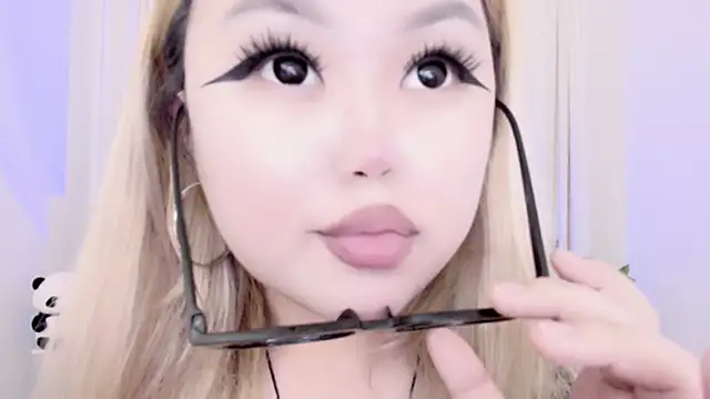 amelia sunlight online show from 03/13/25, 02:27