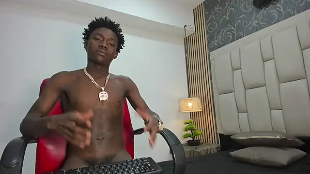 Snapshot of chimi88 chatting on 01/21/25, 11:46 chimi88 online show from 01/21/25, 11:46