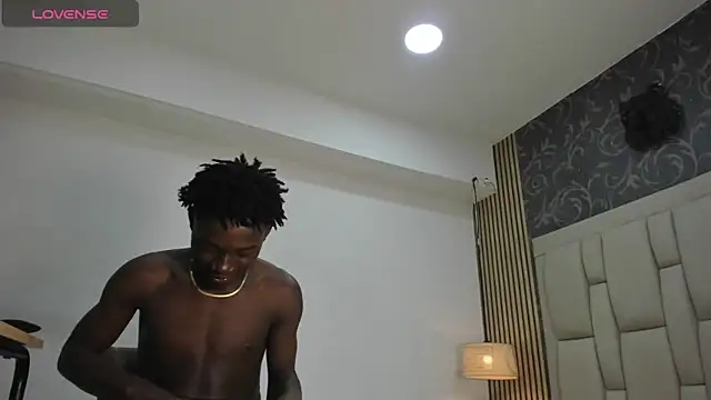 Snapshot of chimi88 chatting on 02/26/25, 05:28 chimi88 online show from 02/26/25, 05:28