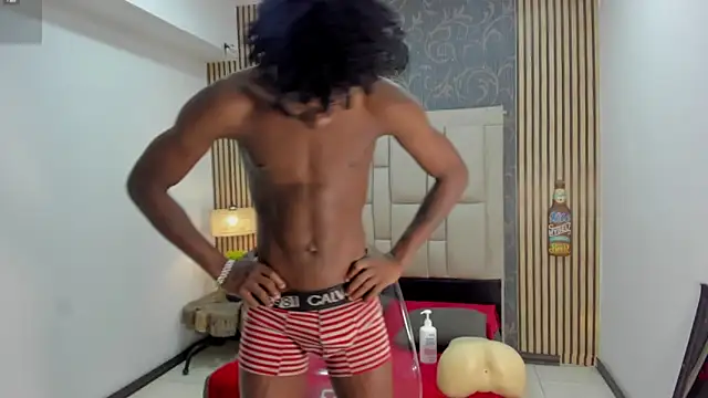 Snapshot of chimi88 chatting on 10/14/25, 11:44 chimi88 online show from 10/14/25, 11:44