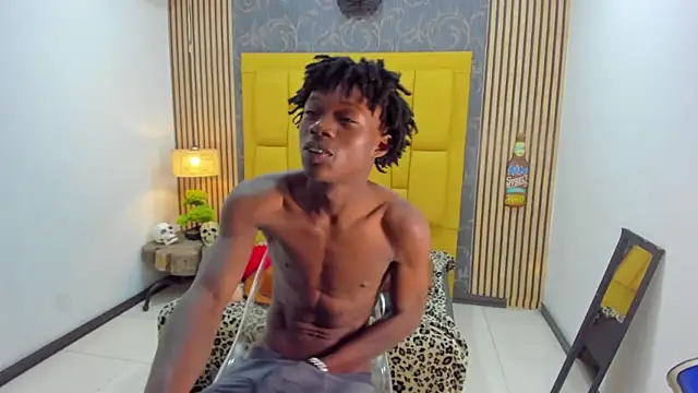 Snapshot of chimi88 chatting on 11/27/25, 11:34 chimi88 online show from 11/27/25, 11:34