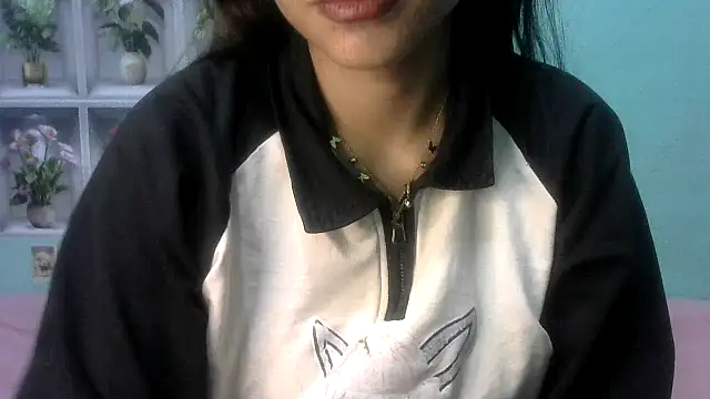 Snapshot of nanhi_munni chatting on 04/09/26, 12:43 nanhi munni online show from 04/09/26, 12:43
