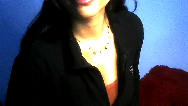 Snapshot of nanhi_munni chatting on 04/20/26, 01:47 nanhi munni online show from 04/20/26, 01:47