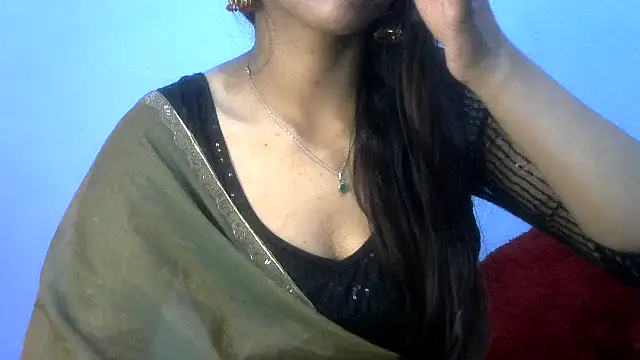 Snapshot of nanhi_munni chatting on 05/11/26, 02:23 nanhi munni online show from 05/11/26, 02:23