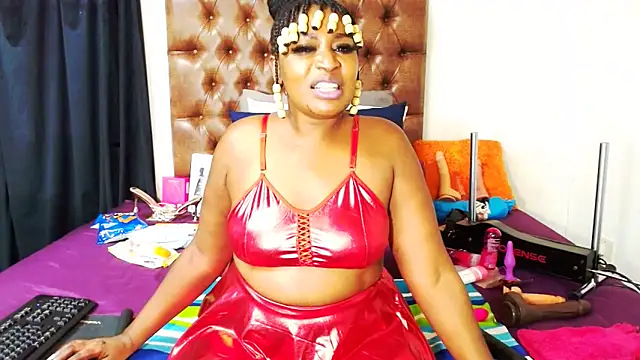 Hotxbums22 online show from 02/03/26, 04:43