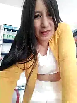 Snapshot of Megan_jennerr chatting on 01/27/25, 04:22 Megan jennerr online show from 01/27/25, 04:22