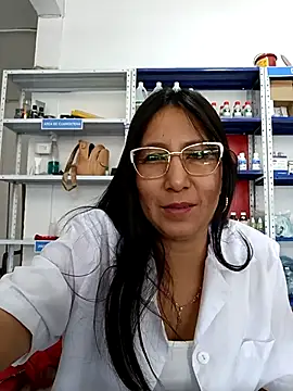 Snapshot of Megan_jennerr chatting on 03/07/25, 05:17 Megan jennerr online show from 03/07/25, 05:17