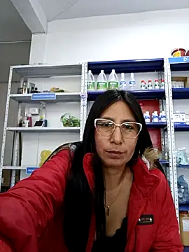 Snapshot of Megan_jennerr chatting on 03/17/25, 05:38 Megan jennerr online show from 03/17/25, 05:38