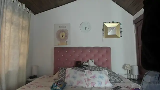 CelessteRedds online show from 09/09/25, 11:21