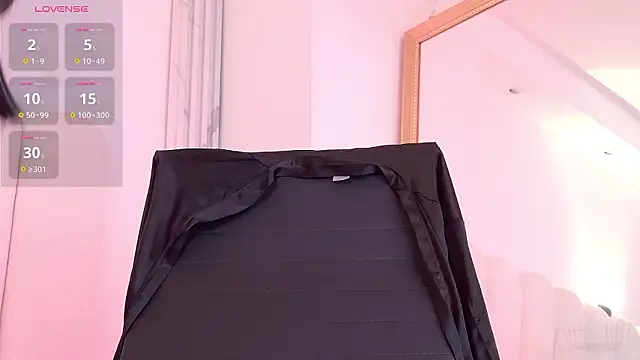 Alice noir online show from 03/29/26, 06:52