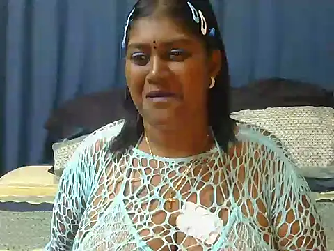 Snapshot of indiansuga chatting on 06/01/26, 05:03 indiansuga online show from 06/01/26, 05:03