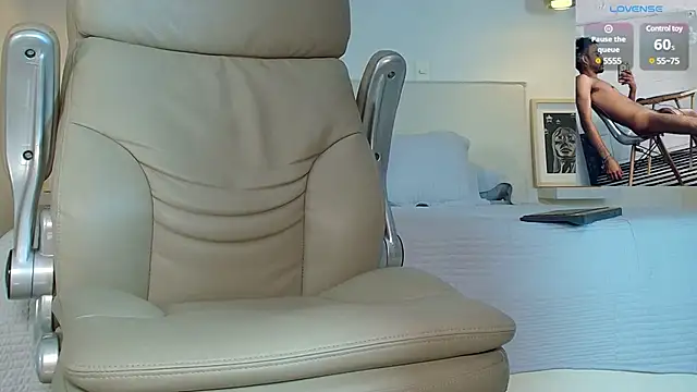  miguel0 online show from 03/22/25, 02:03