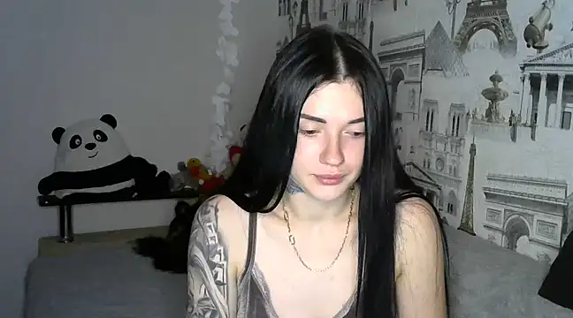 Snapshot of Liana_diva chatting on 01/03/25, 01:59 Liana diva online show from 01/03/25, 01:59